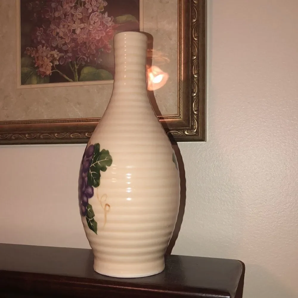 Vintage Hand Painted Vase with Grapes - Picture 3 of 6